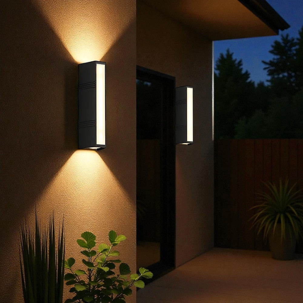 Nowoczesna zewnętrzna lampa ścienna LED